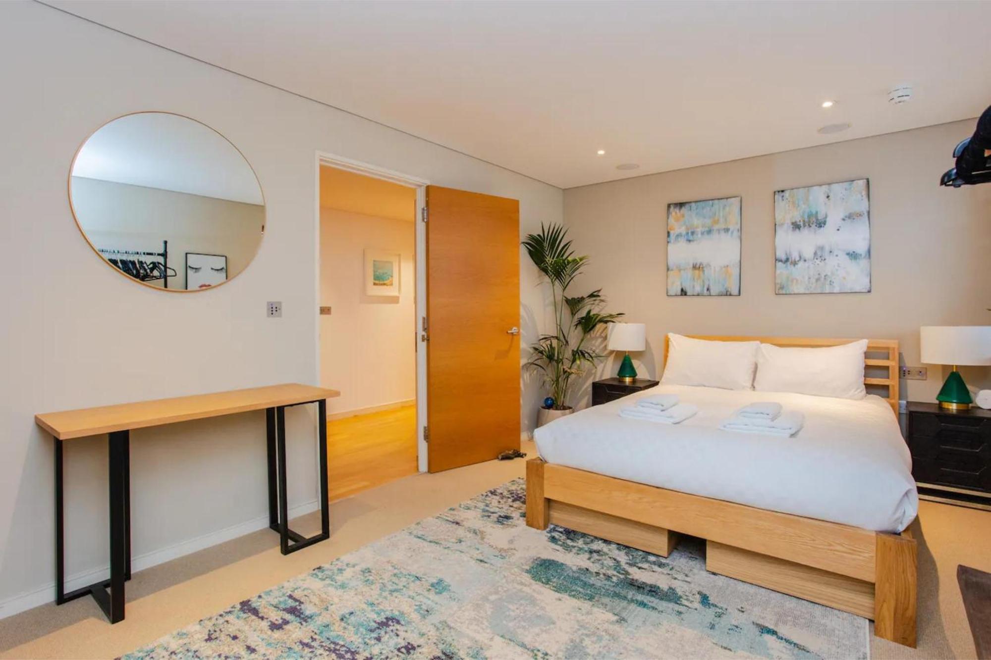 Modern 3 Bedroom Apartment In Paddington London Exterior photo