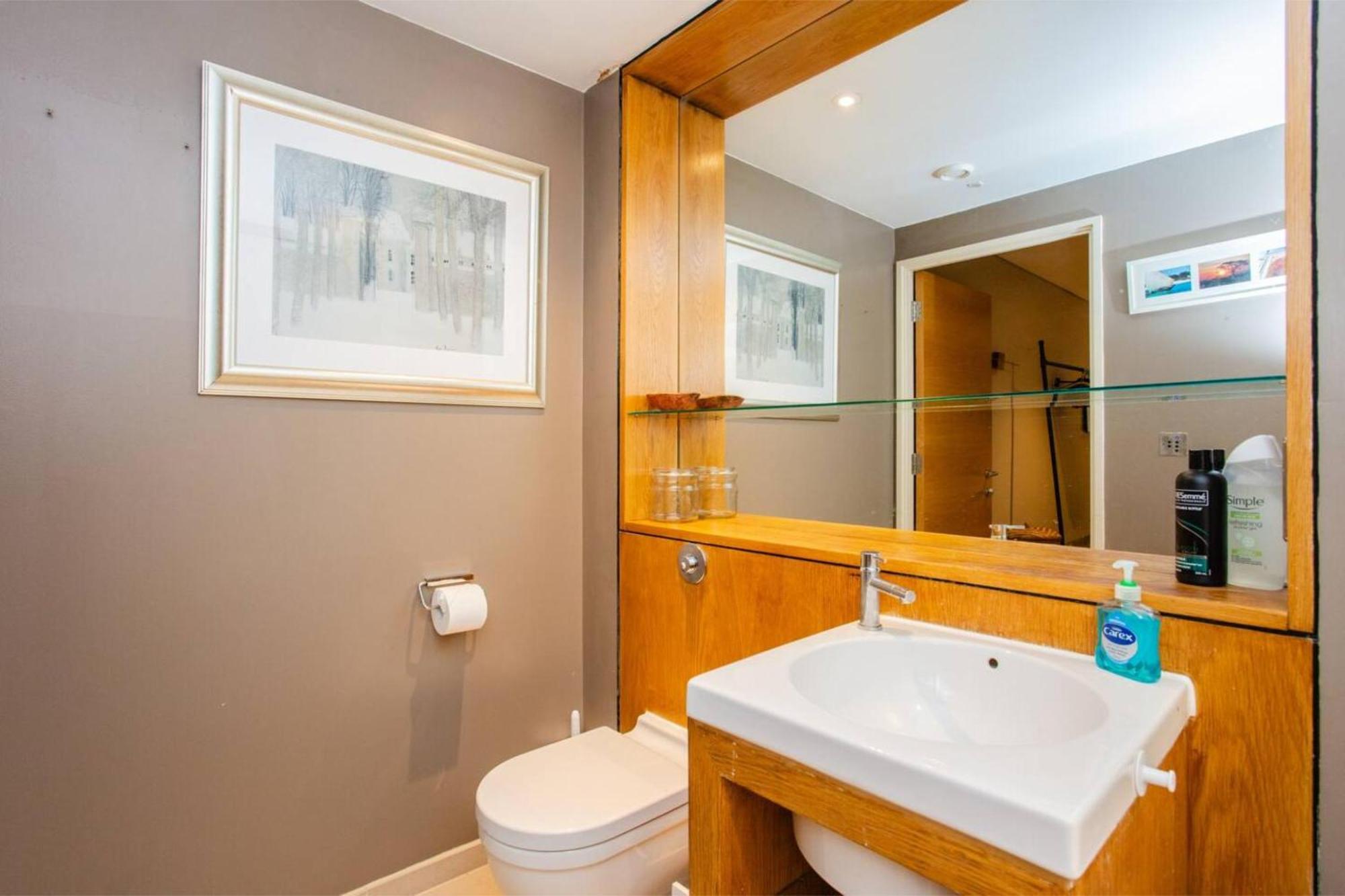 Modern 3 Bedroom Apartment In Paddington London Exterior photo