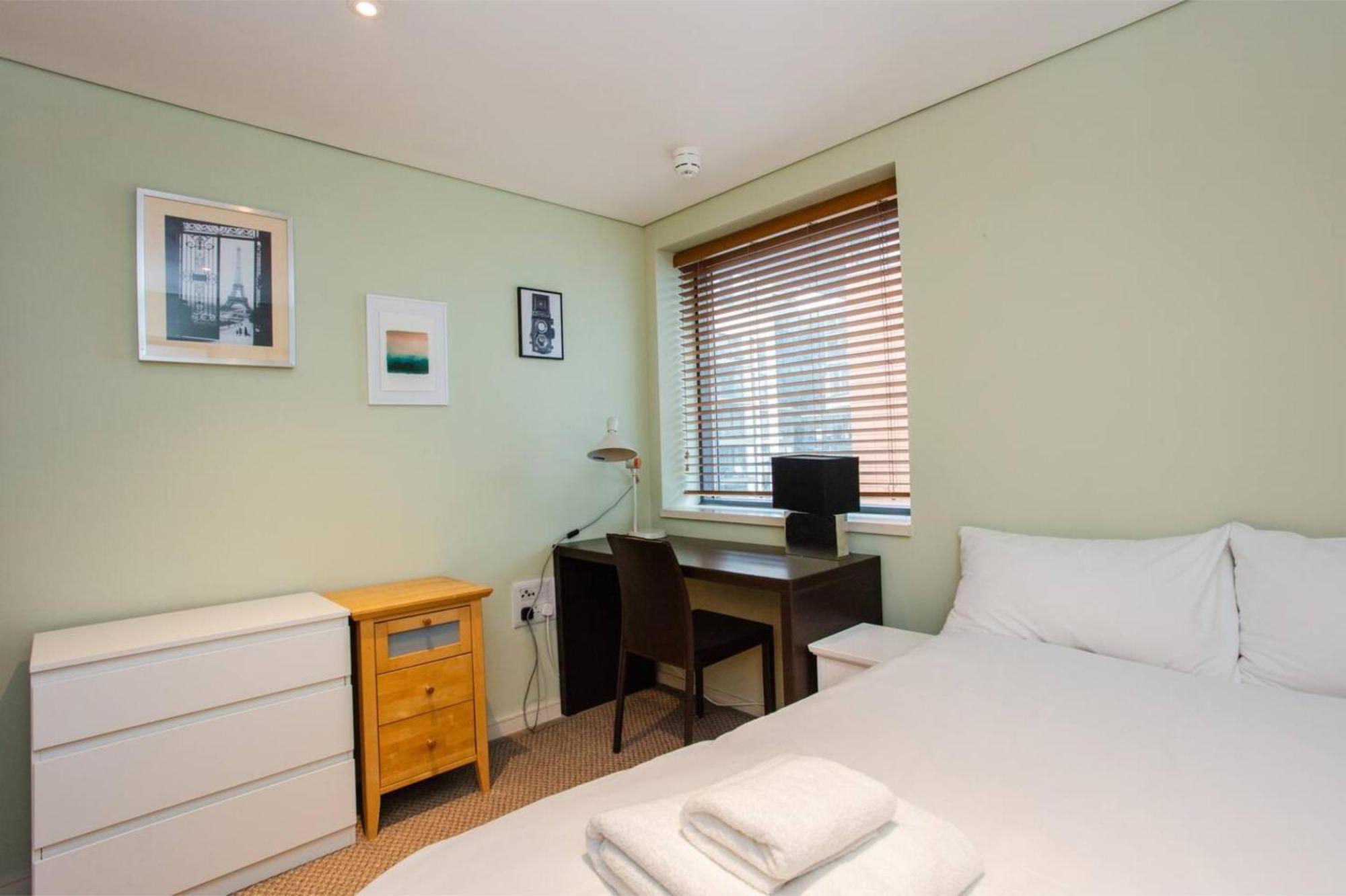Modern 3 Bedroom Apartment In Paddington London Exterior photo