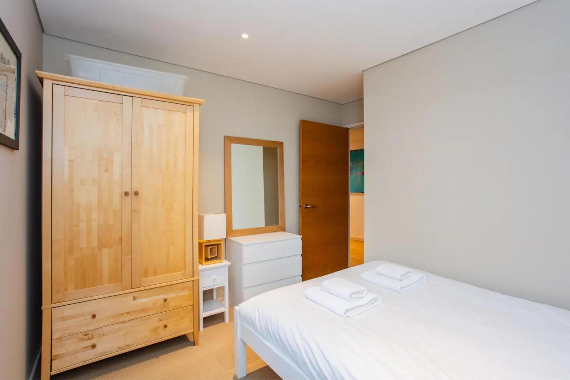 Modern 3 Bedroom Apartment In Paddington London Exterior photo